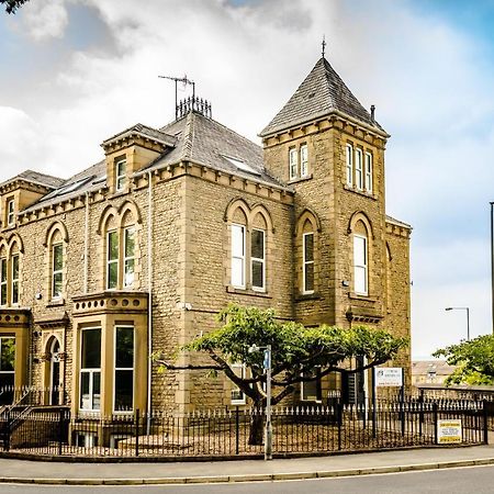 Stay Suites Huddersfield Extérieur photo